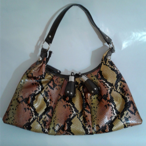 Dereon Patent Leather Snake Print Handbag - Picture 1 of 6